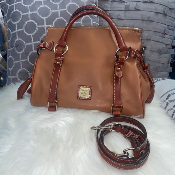 Dooney & Bourke limited edition (SOLD) - Picture 1 of 13